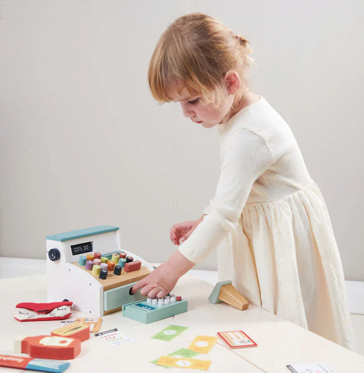 General Stores Till: Fostering Imagination Through Pretend Play