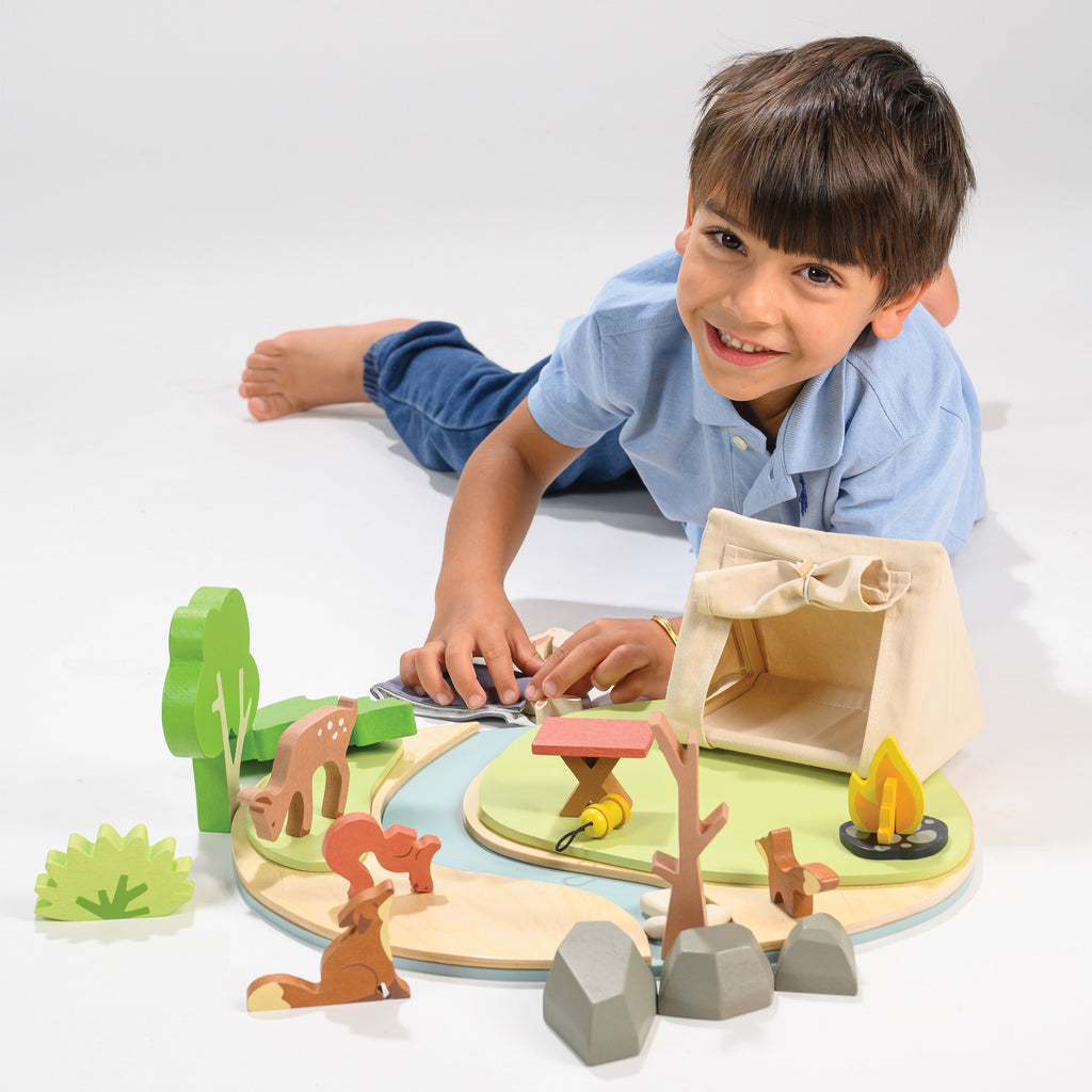 Wildlife Camping Playset